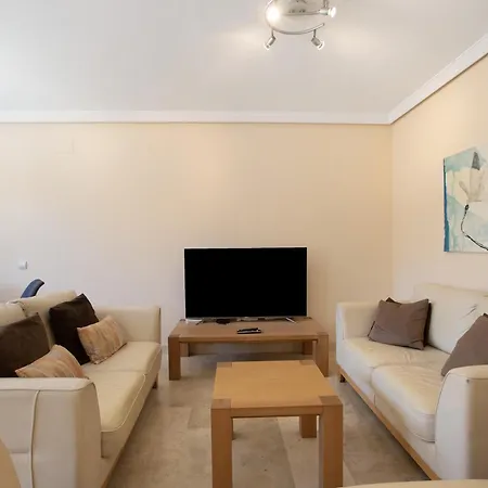 Apartment Lovely Open Terrace Beach