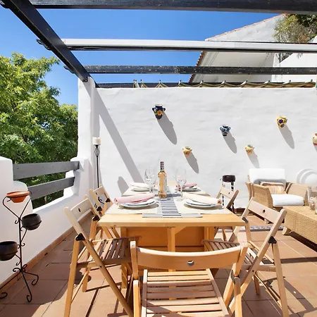 Apartment Lovely Open Terrace Beach